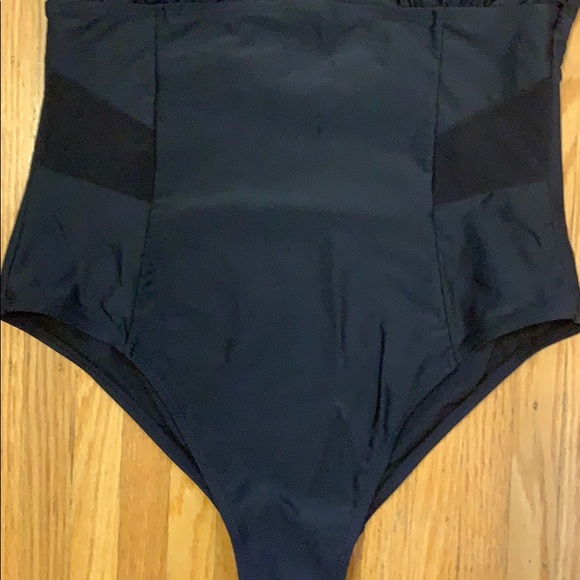 Adore Me Swimsuit - Size XL - Picture 3 of 6